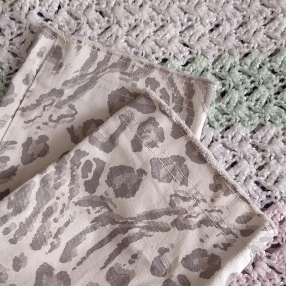 Democracy Ab Solution Leopard Print Jeans Womens 10